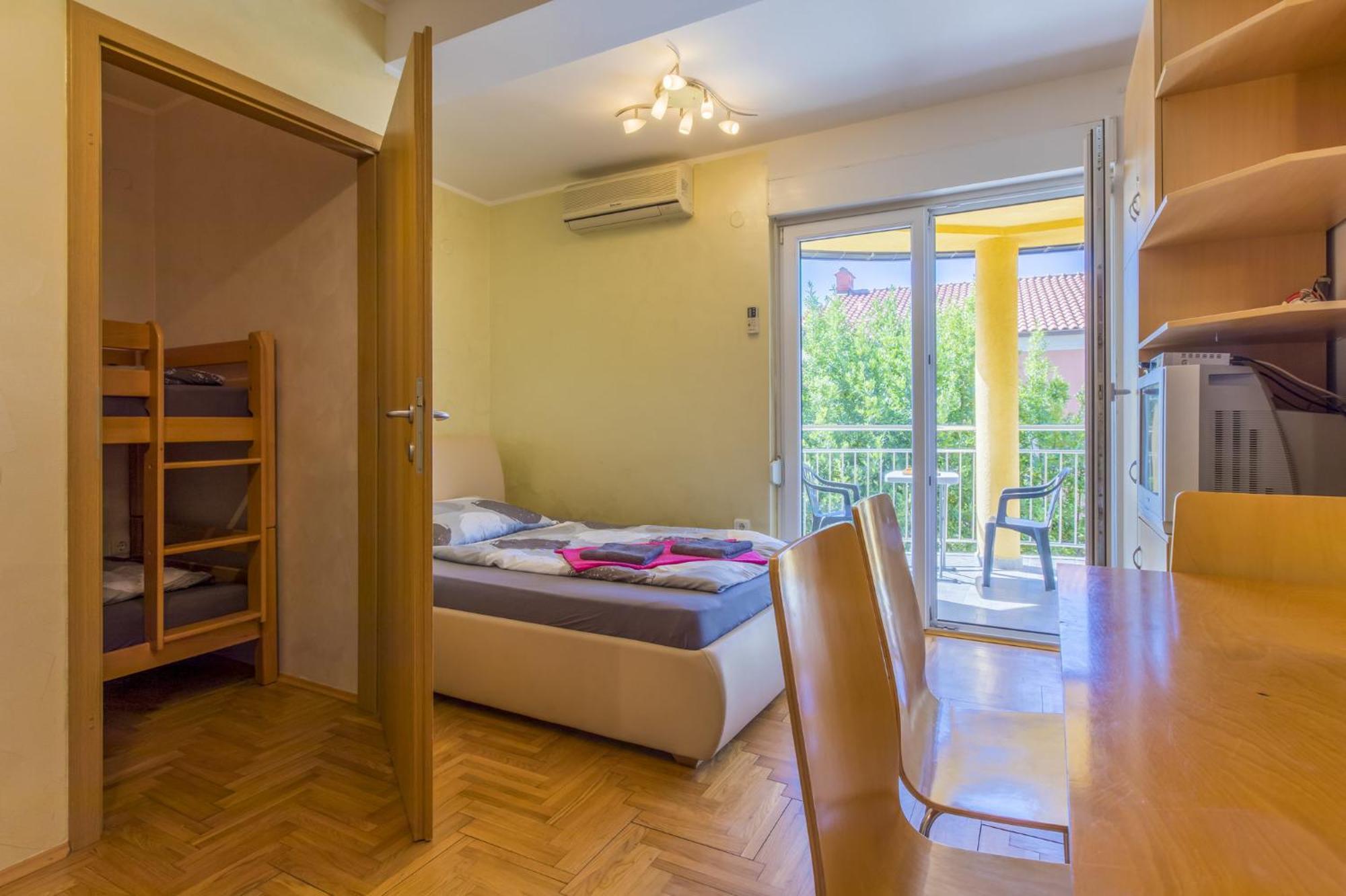 Duerr Appartement Crikvenica Buitenkant foto